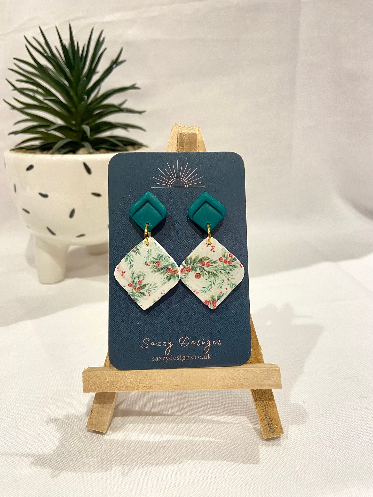 Festive pattern dangle earrings